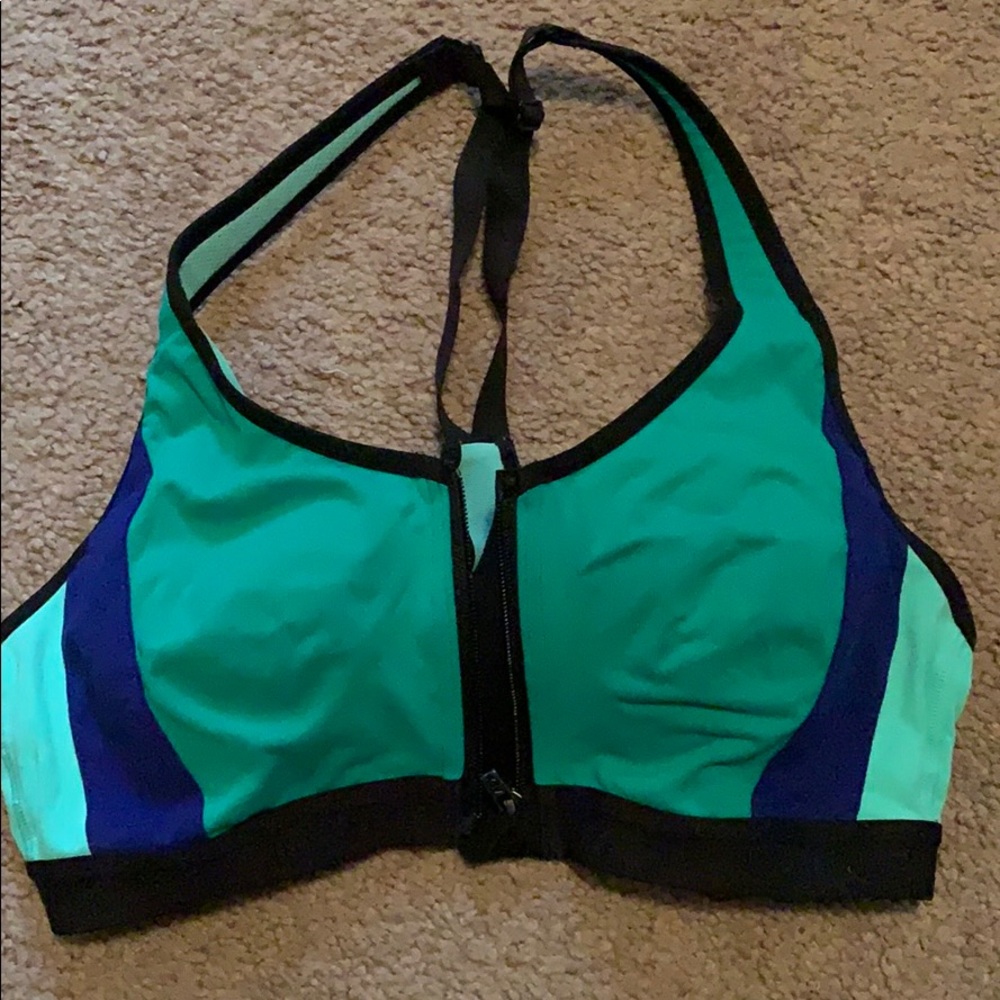 Victoria’s Secret sport bra 34b